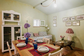 Rustic House near Lucca With Private Parking and Garden!